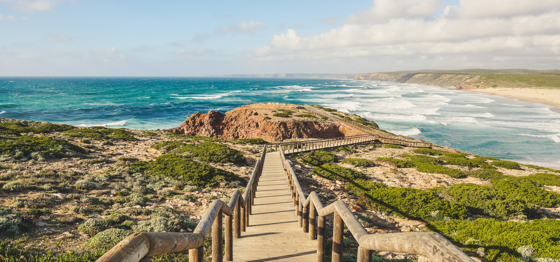 Algarve, Portugal surfing destination — Portugal's Atlantic surf coast