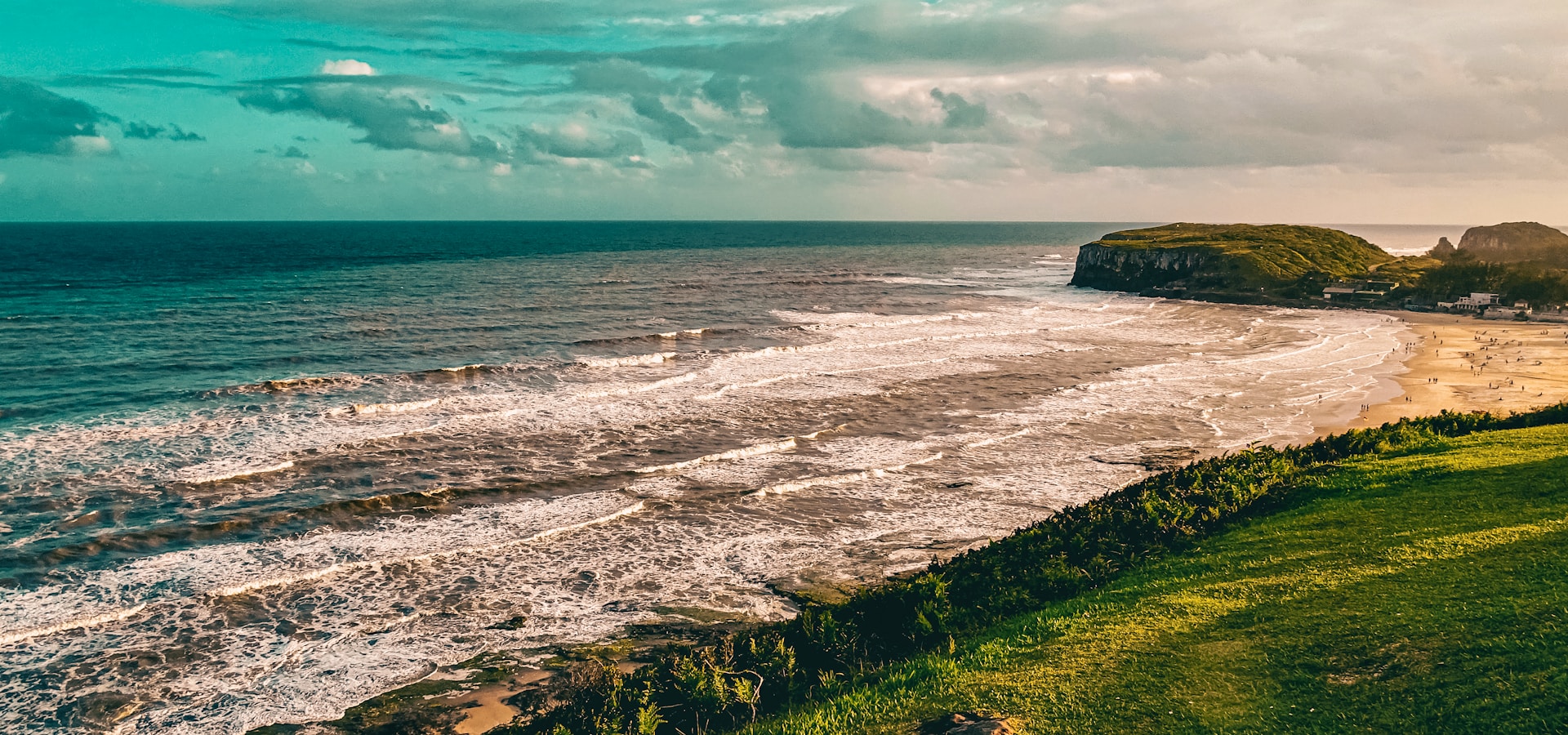 Itacare, Brazil surfing destination — Itacaré's tropical surf coast, Bahia, Brazil