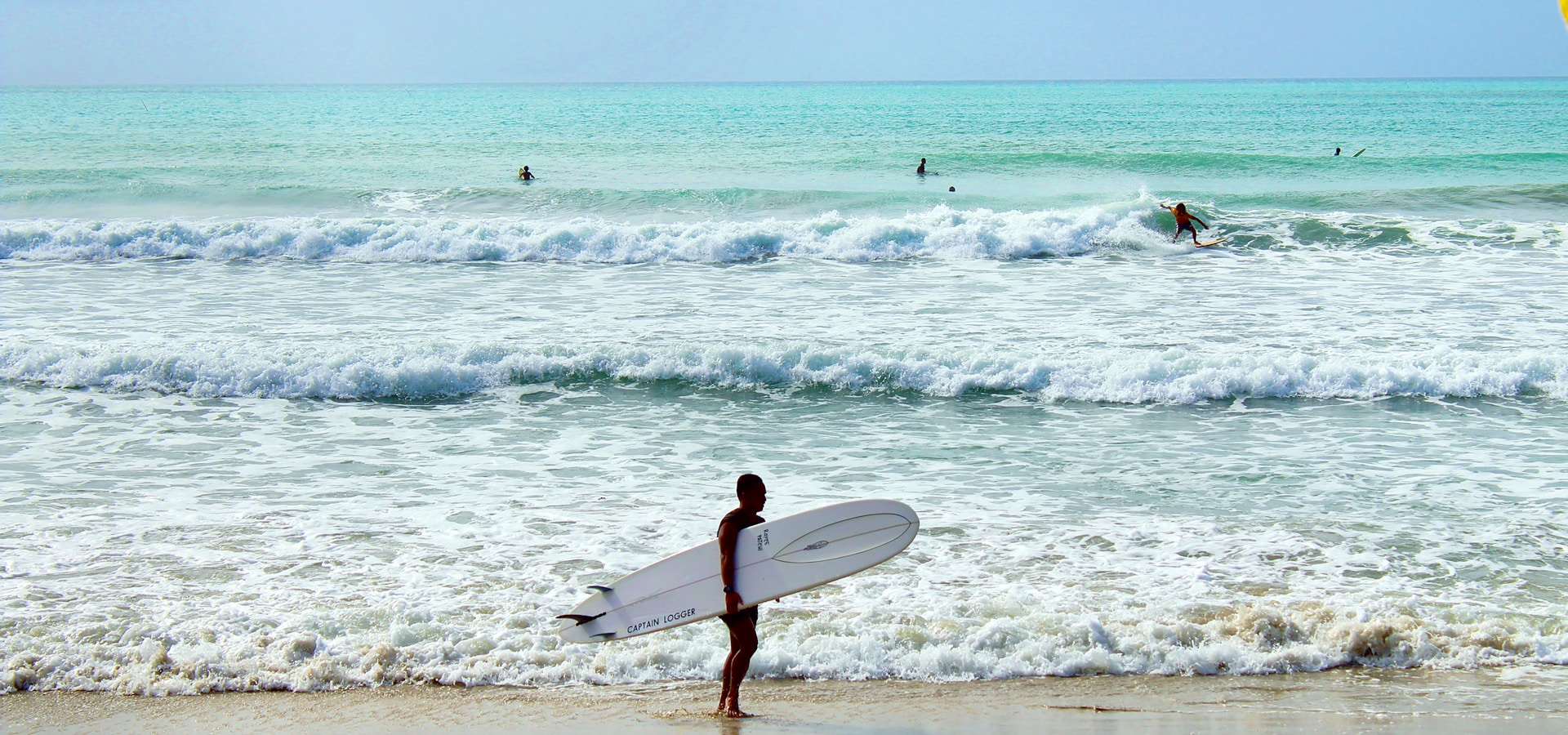 La Union, Philippines surfing destination — La Union surf coast, Philippines