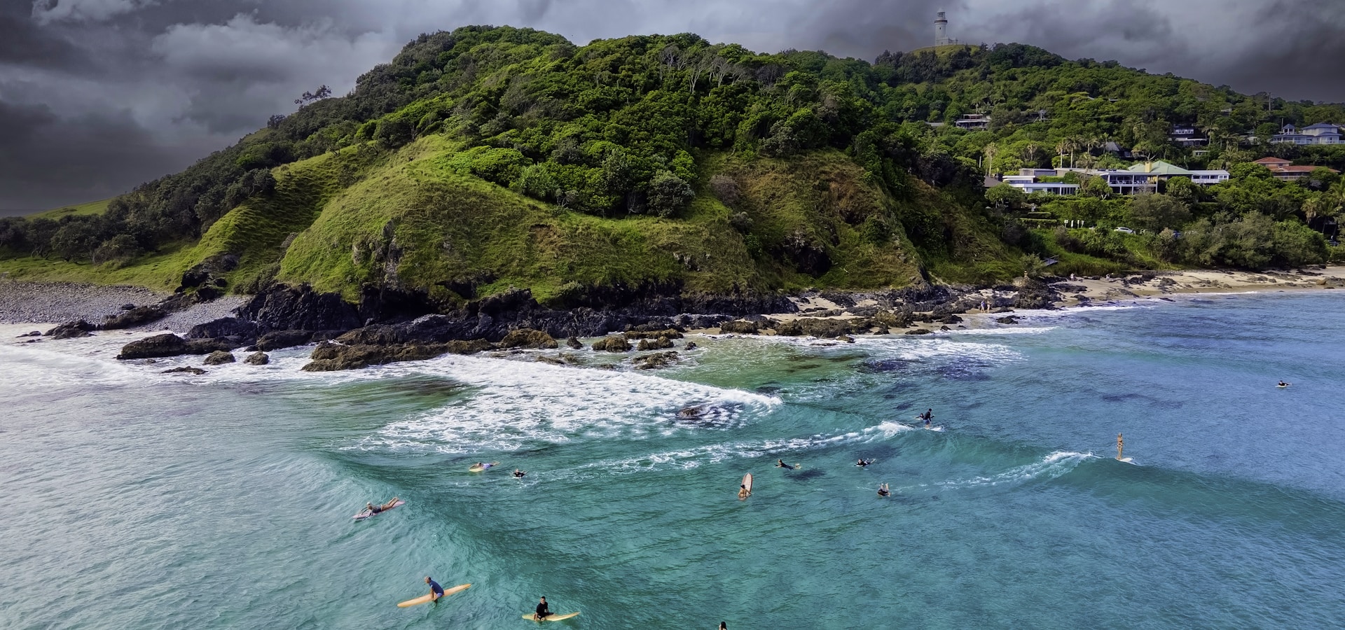 Sydney, Australia surfing destination — Sydney's beach breaks, Australia