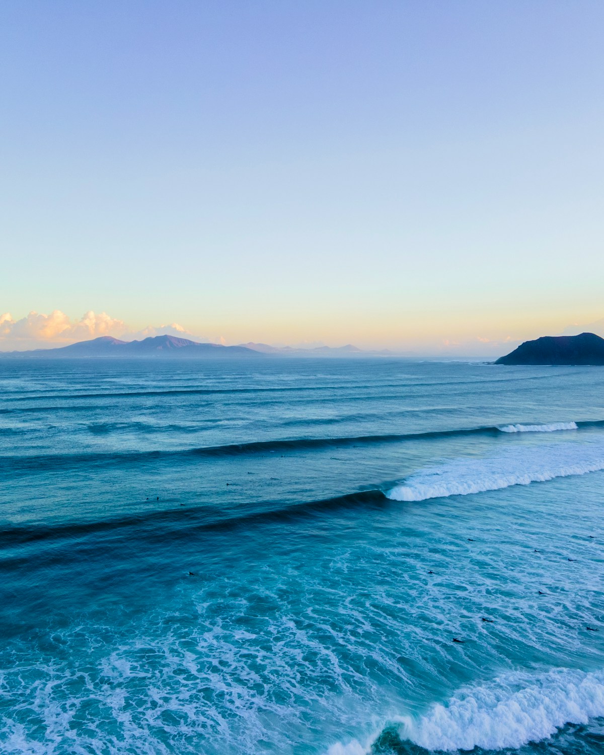 Surfing in Tenerife, Canary Islands — Tenerife's surf coast, Canaries